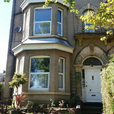 Barrie Guest House Barrow-in-Furness Exterior photo